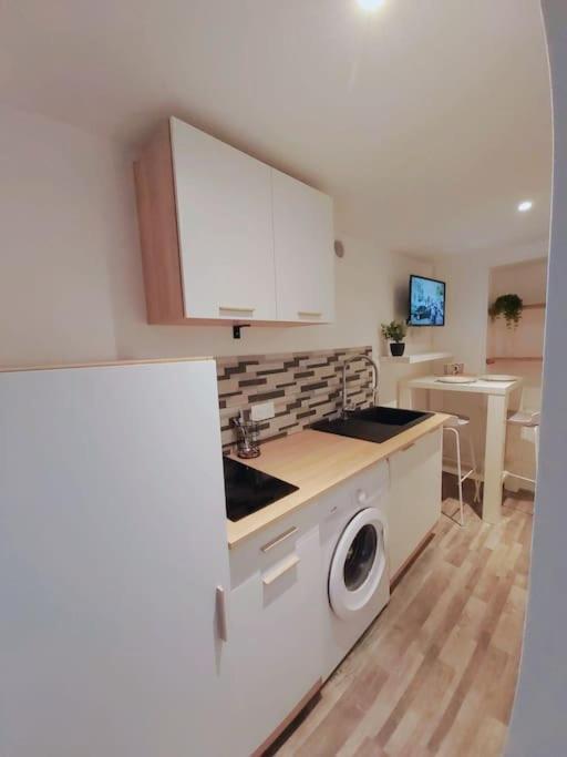 グエヌーDuplex Cosy 2アパートメント エクステリア 写真